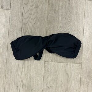 Ripzone Women’s Black Strapless Bikini Top